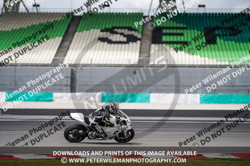 Sepang;event digital images;motorbikes;no limits;peter wileman photography;trackday;trackday digital images